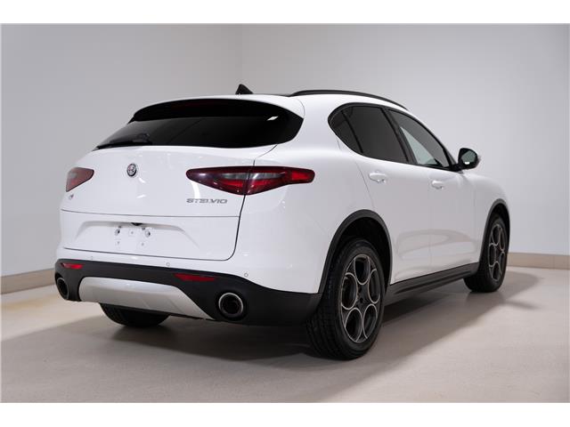 2018 Alfa Romeo Stelvio Base (Stk: ARUC883A) in Calgary - Image 5 of 30