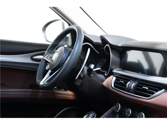 2018 Alfa Romeo Stelvio Base (Stk: ARUC883A) in Calgary - Image 22 of 30