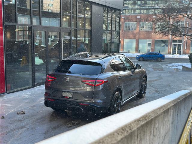 2025 Alfa Romeo Stelvio Base (Stk: 686AR) in Toronto - Image 7 of 24