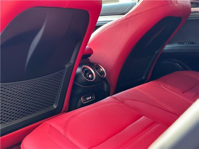 2025 Alfa Romeo Stelvio Base (Stk: 686AR) in Toronto - Image 13 of 24
