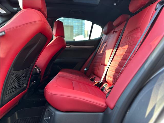 2025 Alfa Romeo Stelvio Base (Stk: 686AR) in Toronto - Image 14 of 24