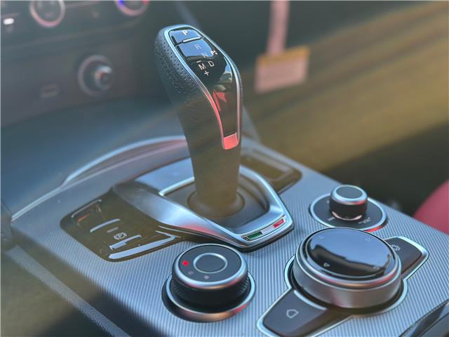 2025 Alfa Romeo Stelvio Base (Stk: 686AR) in Toronto - Image 20 of 24