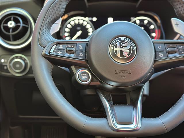 2025 Alfa Romeo Stelvio Base (Stk: 686AR) in Toronto - Image 23 of 24