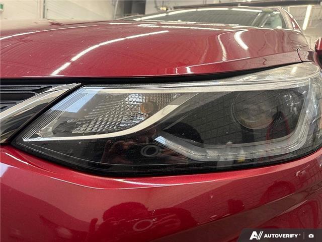 2017 Chevrolet Cruze Hatch LT Auto (Stk: 165000) in London - Image 10 of 26