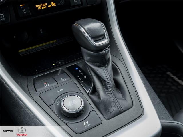 2021 Toyota RAV4 Hybrid XLE (Stk: 112647) in Milton - Image 17 of 28