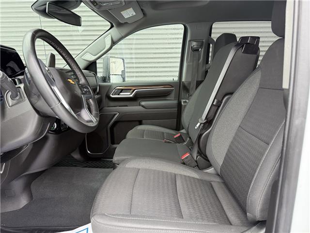 2025 Chevrolet Silverado 3500HD LT (Stk: U11069) in London - Image 10 of 24