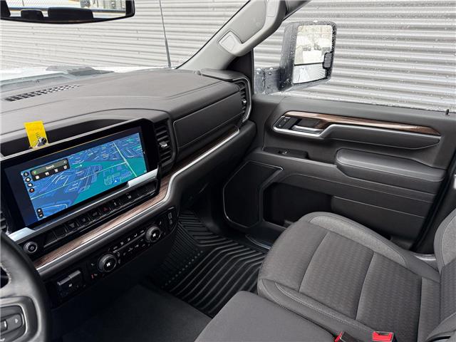 2025 Chevrolet Silverado 3500HD LT (Stk: U11069) in London - Image 19 of 24