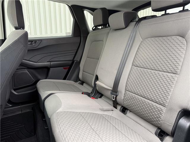 2022 Ford Escape SE Hybrid (Stk: UM040A) in London - Image 11 of 23 2022 Ford Escape SE Hybrid (Stk: UM040A) in London - Image 11 of 23
