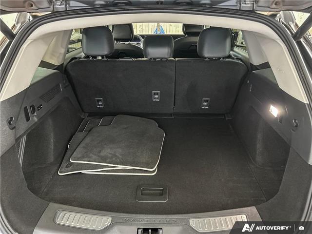 2024 Lincoln Nautilus Reserve (Stk: J0H2717) in Hamilton - Image 8 of 21