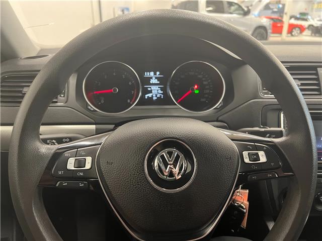 2017 Volkswagen Jetta 1.4 TSI Trendline+ (Stk: M319186) in Courtenay - Image 15 of 18