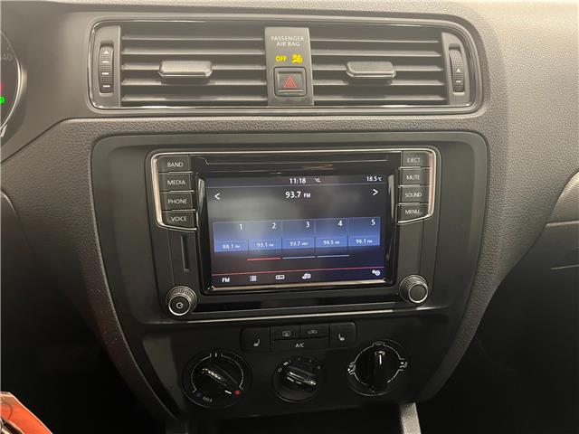 2017 Volkswagen Jetta 1.4 TSI Trendline+ (Stk: M319186) in Courtenay - Image 16 of 18