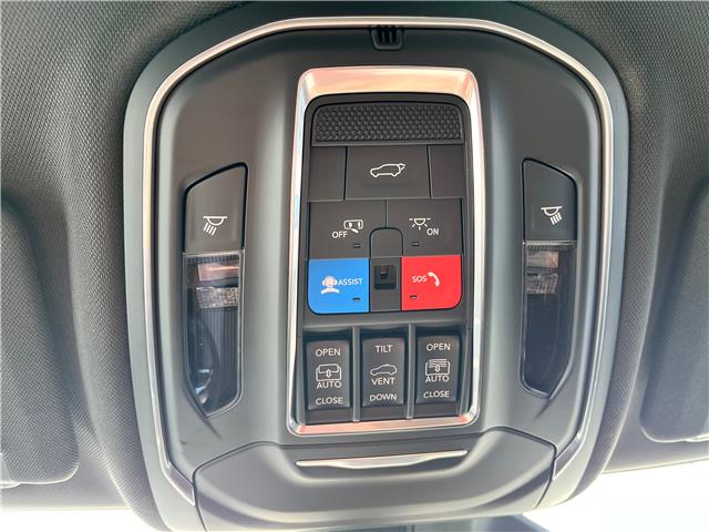 2025 Jeep Grand Cherokee Overland (Stk: 25-434) in Sarnia - Image 20 of 24