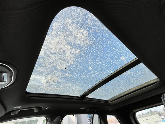 2025 Jeep Grand Cherokee Overland (Stk: 25-434) in Sarnia - Image 21 of 24