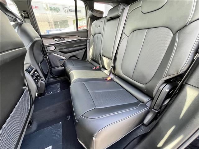 2025 Jeep Grand Cherokee Overland (Stk: 25-434) in Sarnia - Image 22 of 24