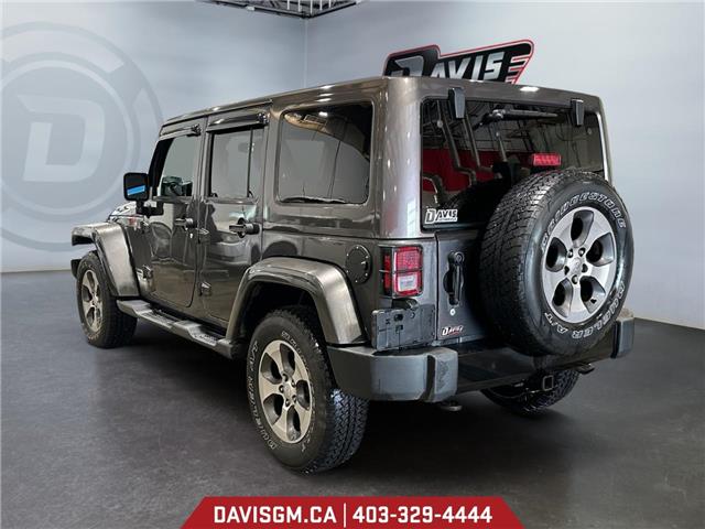 2018 Jeep Wrangler JK Unlimited Sahara (Stk: 302679) in Lethbridge - Image 3 of 15