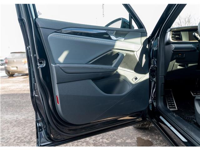 2026 Volkswagen Tiguan Highline Turbo R-Line (Stk: TT-125) in Calgary - Image 13 of 26