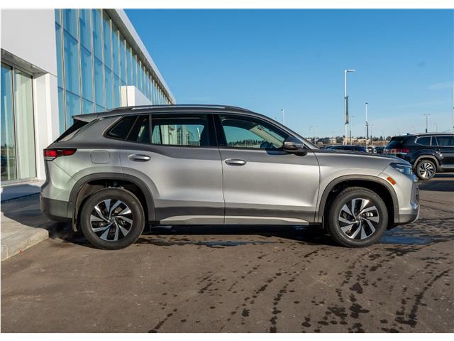 2026 Volkswagen Tiguan Trendline (Stk: TT-076) in Calgary - Image 4 of 27