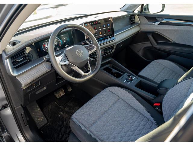 2026 Volkswagen Tiguan Trendline (Stk: TT-076) in Calgary - Image 14 of 27