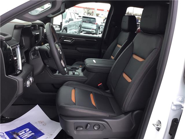 2026 GMC Sierra 2500HD AT4 (Stk: 26258) in Cornwall - Image 5 of 15 2026 GMC Sierra 2500HD AT4 (Stk: 26258) in Cornwall - Image 5 of 15