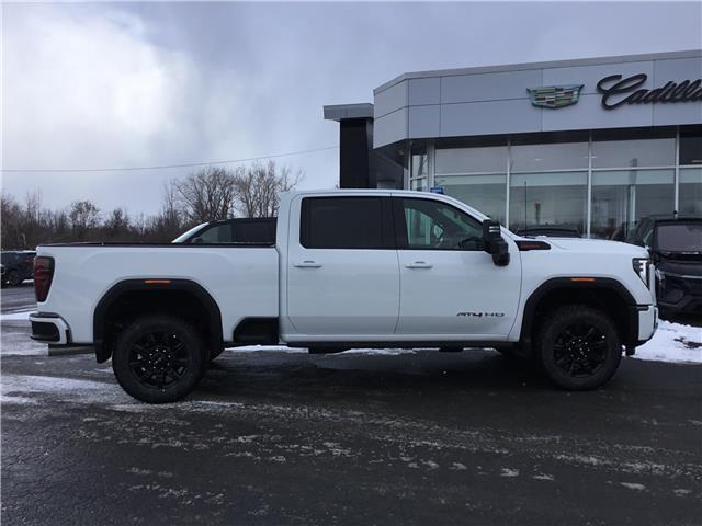 2026 GMC Sierra 2500HD AT4 (Stk: 26258) in Cornwall - Image 13 of 15 2026 GMC Sierra 2500HD AT4 (Stk: 26258) in Cornwall - Image 13 of 15