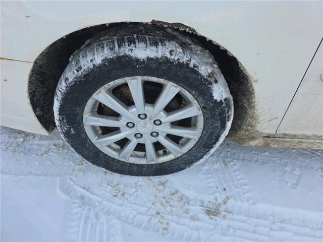 2010 Buick Lucerne CXL (Stk: ZLACERNE) in Sudbury - Image 9 of 14