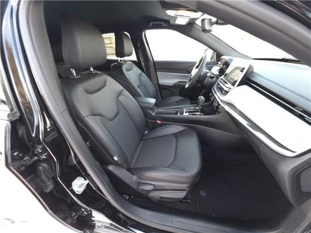 2026 Jeep Compass North (Stk: 26009) in New Hamburg - Image 11 of 18