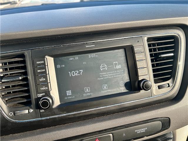 2017 Kia Sedona LX (Stk: V6158A) in Kingston - Image 10 of 23