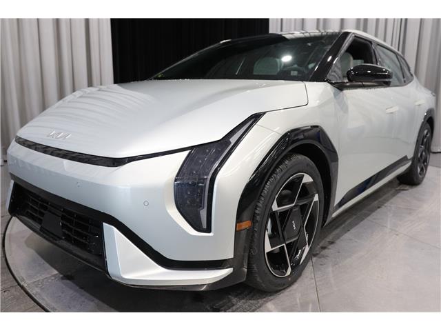 2026 Kia EV4 GT-Line (Stk: 26955) in Edmonton - Image 7 of 30