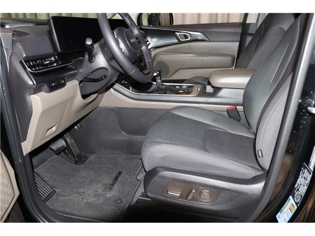 2025 Kia Carnival LX+ (Stk: 26891A) in Edmonton - Image 9 of 24