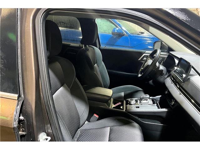 2024 Mitsubishi Outlander ES (Stk: 25T5550A) in Cranbrook - Image 7 of 28