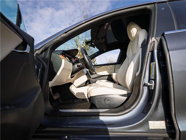 2020 Tesla Model S Long Range (Stk: 30780) in Surrey - Image 9 of 22