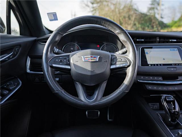 2022 Cadillac XT4 Sport (Stk: 30650A) in Surrey - Image 10 of 27