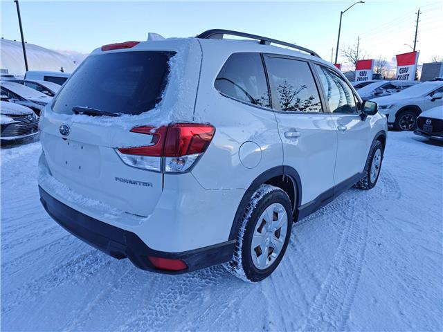 2019 Subaru Forester 2.5i in Ottawa - Image 14 of 28