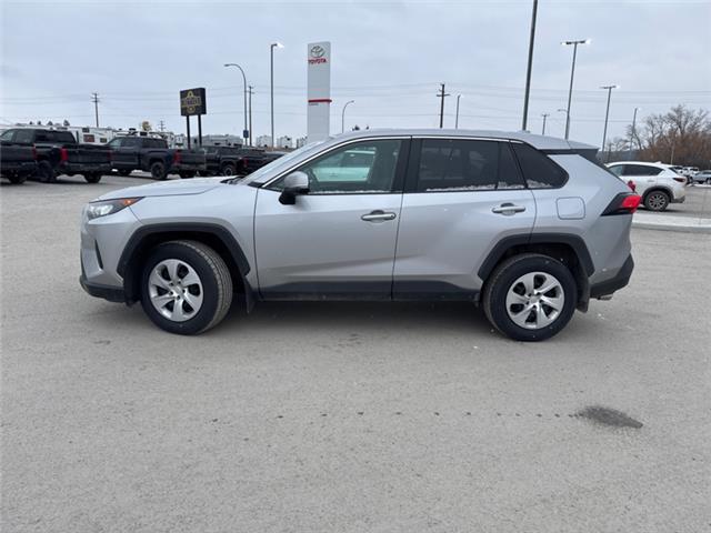 2023 Toyota RAV4 LE (Stk: C342308K) in Cranbrook - Image 2 of 19