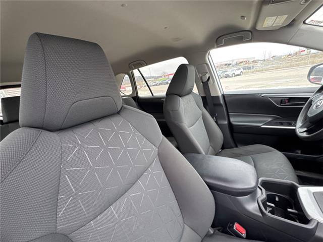 2023 Toyota RAV4 LE (Stk: C342308K) in Cranbrook - Image 11 of 19