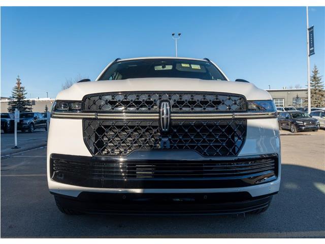 2026 Lincoln Navigator L Reserve (Stk: T-730) in Calgary - Image 2 of 22