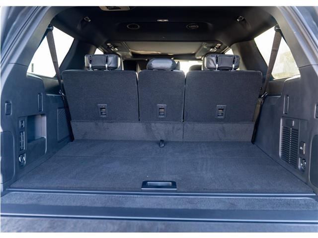 2026 Lincoln Navigator L Reserve (Stk: T-730) in Calgary - Image 5 of 22