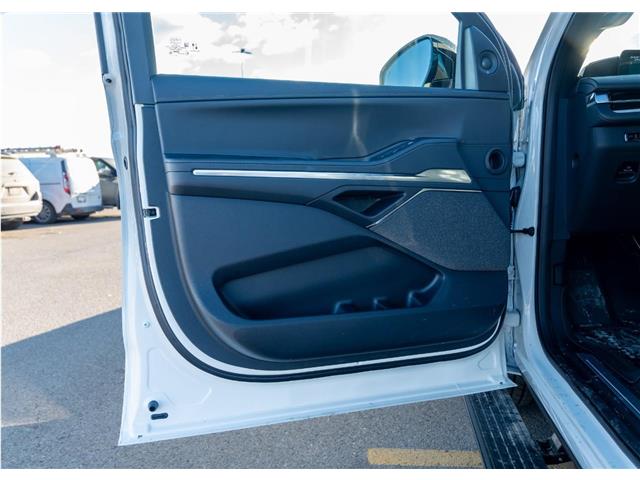 2026 Lincoln Navigator L Reserve (Stk: T-730) in Calgary - Image 9 of 22
