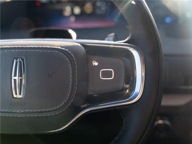 2026 Lincoln Navigator L Reserve (Stk: T-730) in Calgary - Image 14 of 22