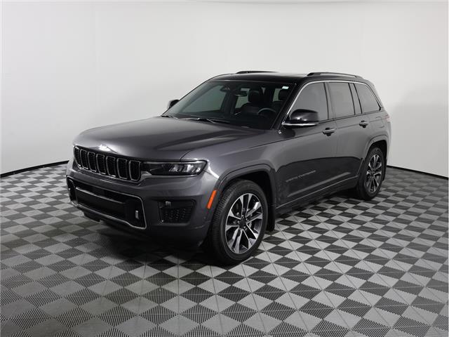 2024 Jeep Grand Cherokee Overland (Stk: B20358) in Calgary - Image 1 of 24