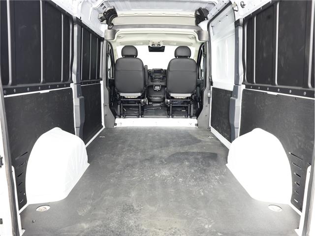 2025 RAM ProMaster 2500 High Roof (Stk: H20670) in Calgary - Image 11 of 18