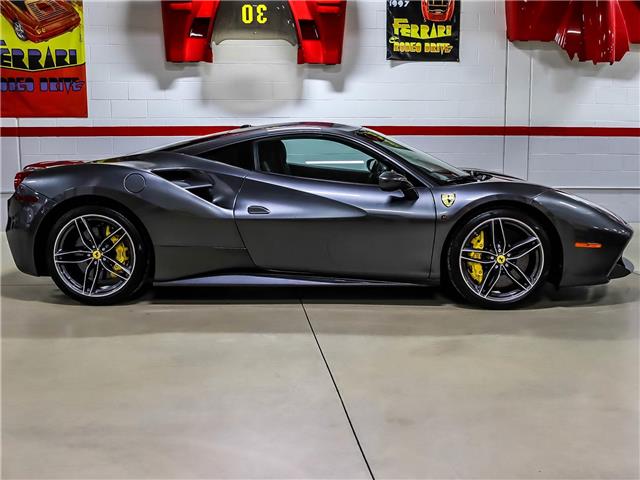 2017 Ferrari 488 GTB Base (Stk: U5255) in Vaughan - Image 3 of 25