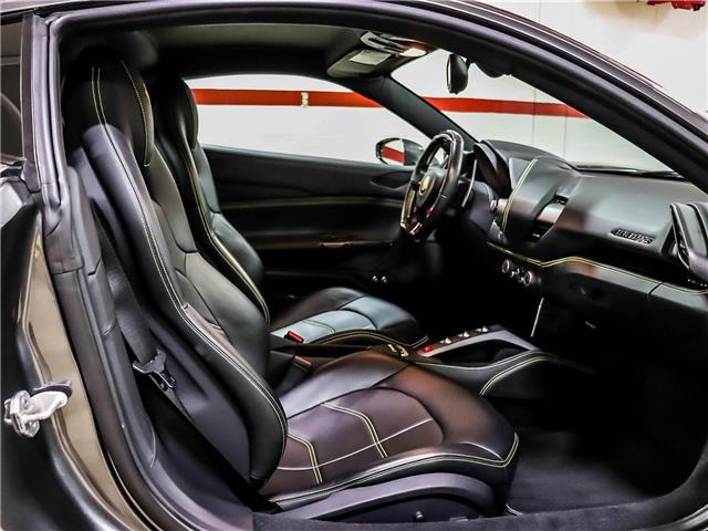 2017 Ferrari 488 GTB Base (Stk: U5255) in Vaughan - Image 11 of 25