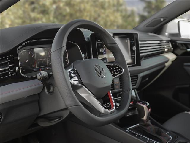 2026 Volkswagen Jetta GLI Autobahn (Stk: TJ032372) in Vancouver - Image 12 of 23