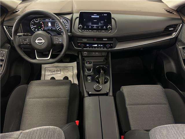 2023 Nissan Rogue SV Moonroof (Stk: 43410J) in Belleville - Image 10 of 26