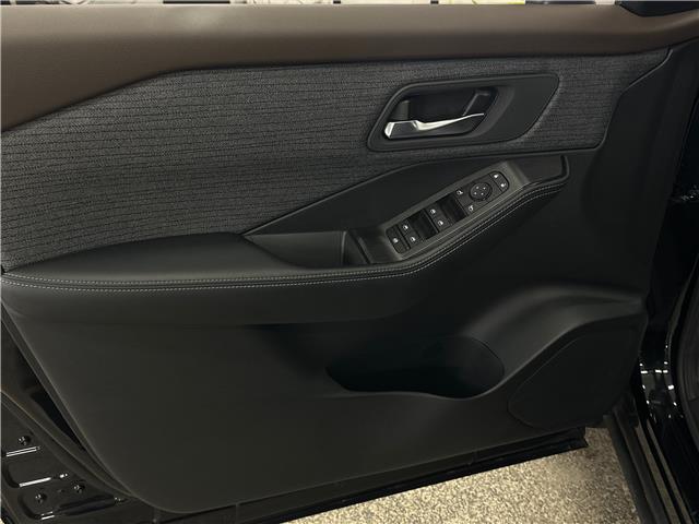 2023 Nissan Rogue SV Moonroof (Stk: 43410J) in Belleville - Image 14 of 26