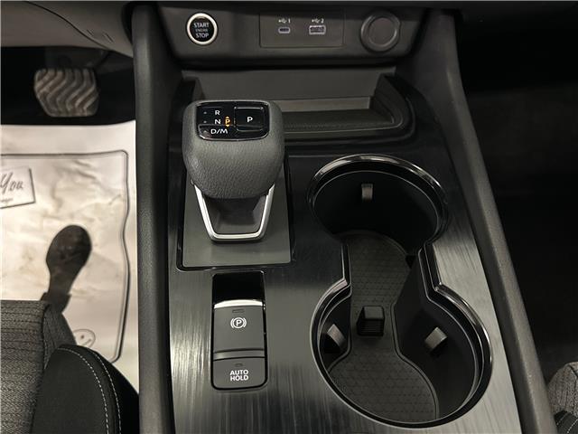 2023 Nissan Rogue SV Moonroof (Stk: 43410J) in Belleville - Image 18 of 26