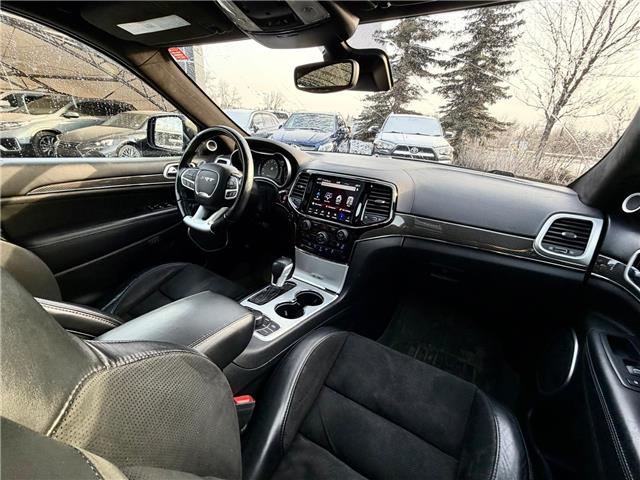 2019 Jeep Grand Cherokee SRT (Stk: 260325A) in Calgary - Image 9 of 18