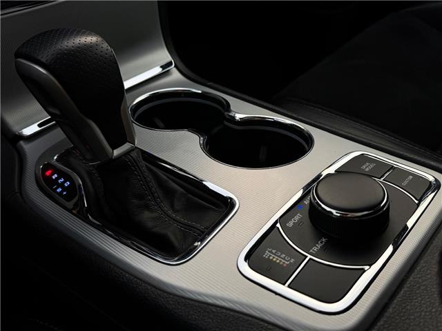 2019 Jeep Grand Cherokee SRT (Stk: 260325A) in Calgary - Image 15 of 18