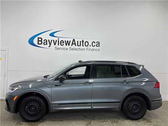 2024 Volkswagen Tiguan Comfortline R-Line Black Edition (Stk: 43430J) in Belleville - Image 4 of 25